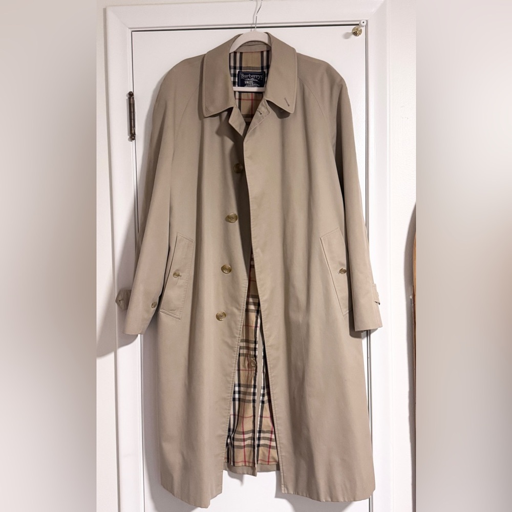 Burberry Vintage Trench Coat - Size Reg 52 (L/XL)